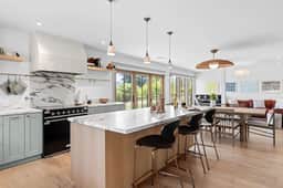 AppleHouse: Hot tub | Fire pit | Piano | Views