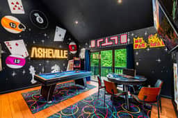 6BR Asheville: Bowling+Hot Tub+Theater | 16 Guests