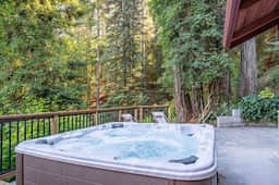 Tariff Discount: Romantic Retreat w/ Spa