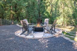 Magical Forest Retreat - Image 3