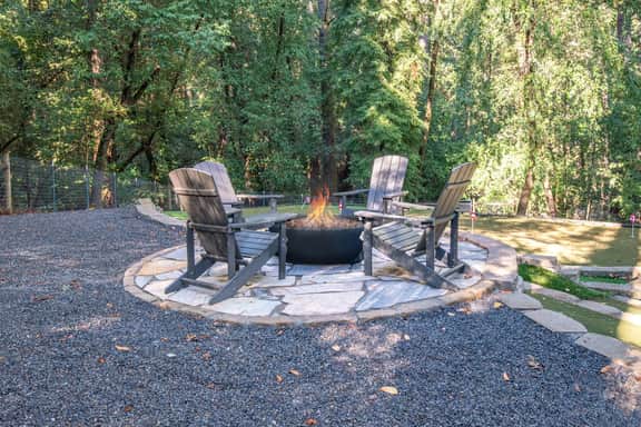 Magical Forest Retreat - Image 3
